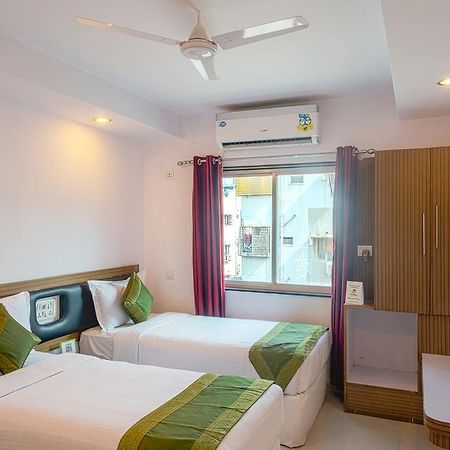 Arihant Hotel Hyderabad Exterior photo