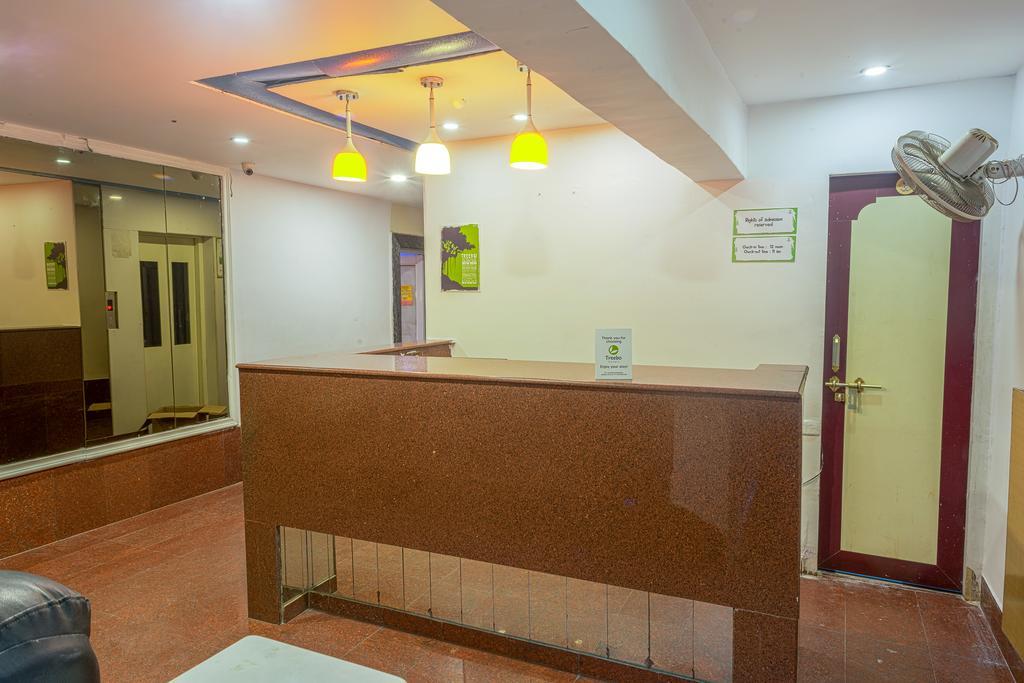 Arihant Hotel Hyderabad Exterior photo